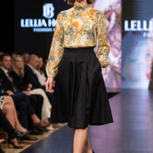 Next, Hermosa Blusa Floral Talla 36