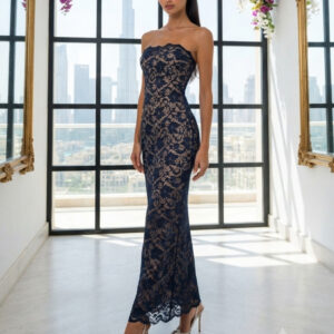 Elise Ryan, Strapless Largo de Encaje Talla 36